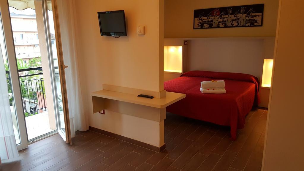Hotel Perla Verde Rimini Chambre photo